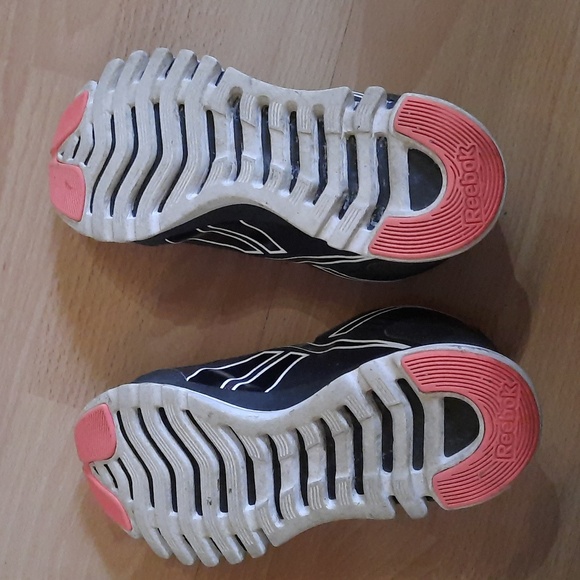 Free REEBOK runners 💓 - Picture 7 of 7